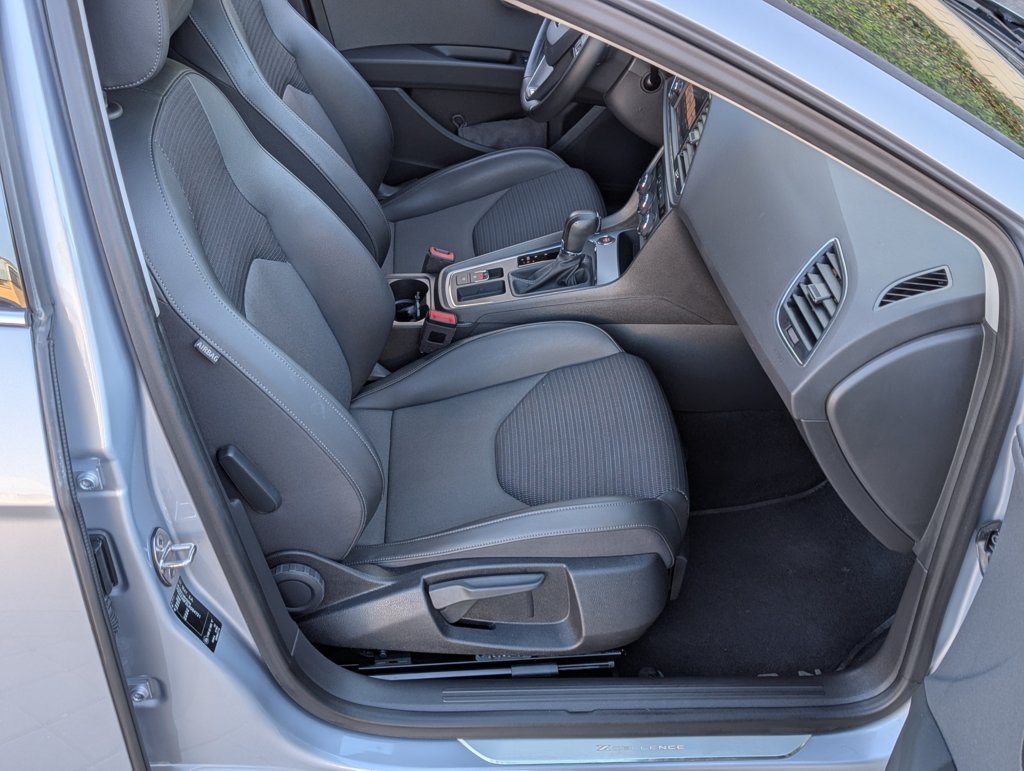 MIDCar coches ocasión Madrid Seat Leon 1.5 EcoTGI 110kW DSG-7 S&S Xcellence
