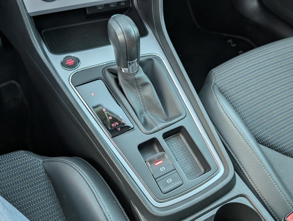 MIDCar coches ocasión Madrid Seat Leon 1.5 EcoTGI 110kW DSG-7 S&S Xcellence