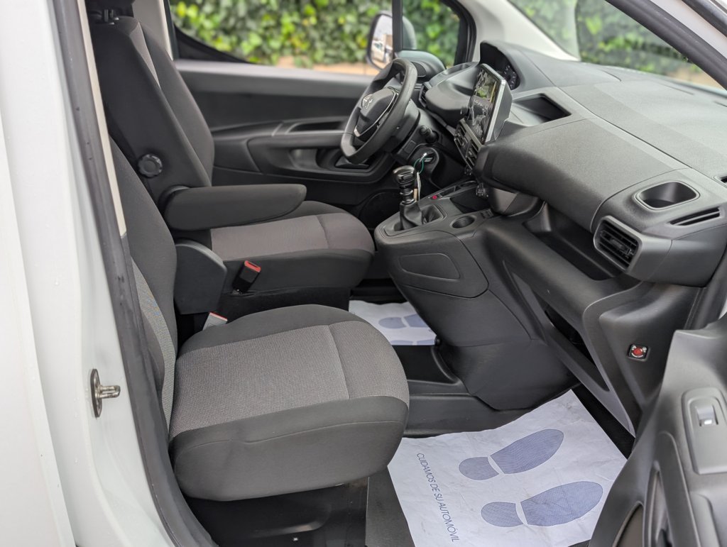MIDCar coches ocasión Madrid Peugeot Partner Premium 1.6 BlueHDi 100Cv Etiqueta C IVA y Grantía Incl nacional 1Dueño