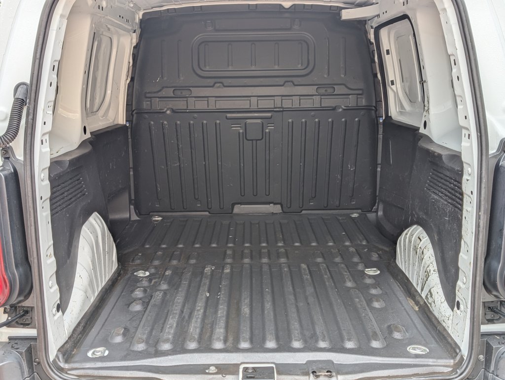 MIDCar coches ocasión Madrid Peugeot Partner Premium 1.6 BlueHDi 100Cv Etiqueta C IVA y Grantía Incl nacional 1Dueño