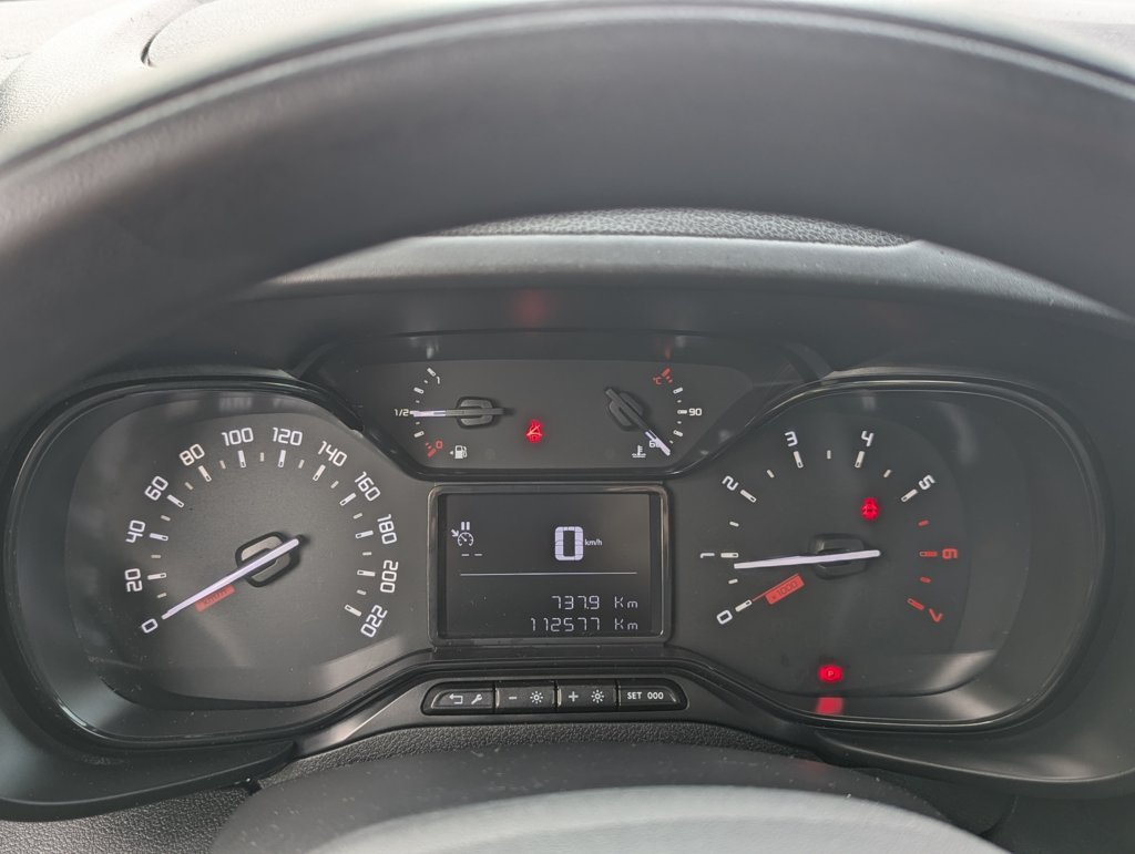 MIDCar coches ocasión Madrid Citroen Berlingo Premium Larga 1.5BlueHdi 100Cv 3 Plazas IVA y Grantía Incl Etiqueta C XL