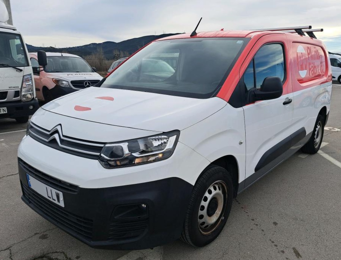 MIDCar coches ocasión Madrid Citroen Berlingo Premium Larga 1.5BlueHdi 100Cv 3 Plazas IVA y Grantía Incl Etiqueta C XL