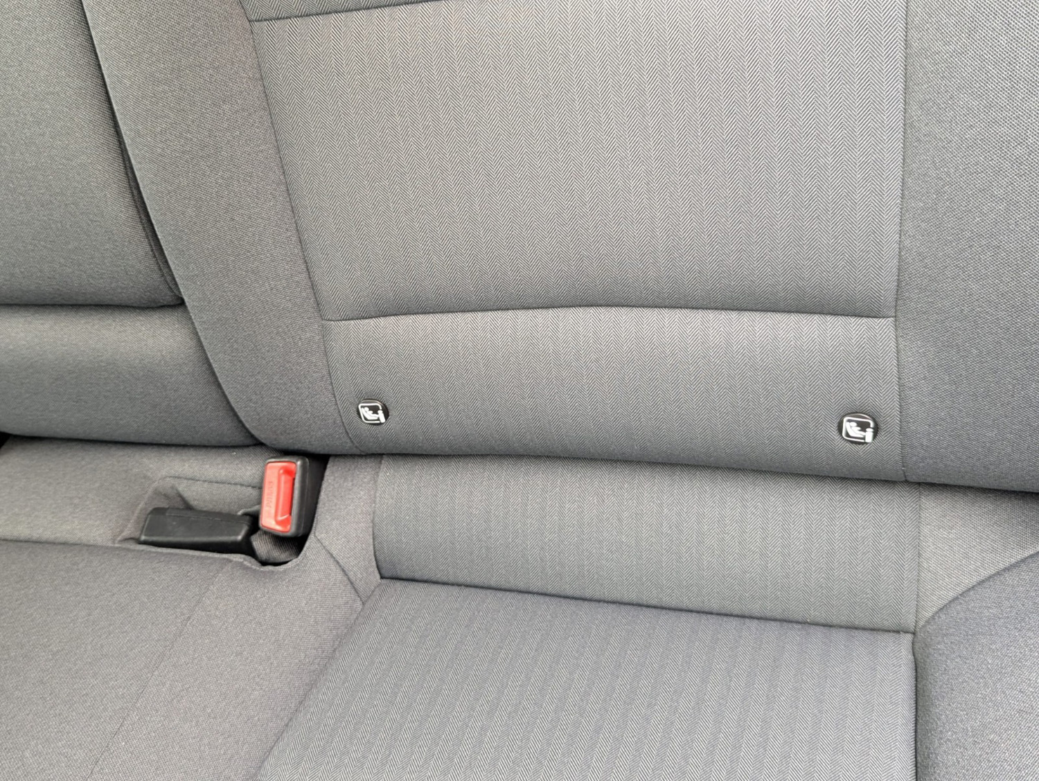 MIDCar coches ocasión Madrid HYUNDAI IONIQ 1.6GDI HEV Tecno DCT Hybrido Enchufable y Gasolina