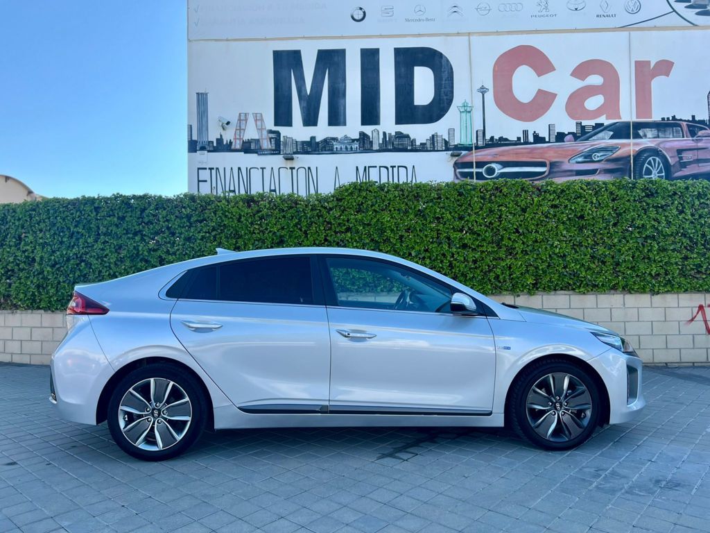 MIDCar coches ocasión Madrid Hyundai Ioniq 1.6 GDI HEV Tecno DCT Hybrido