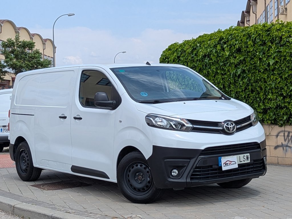 MIDCar coches ocasión Madrid Toyota ProAce Furgon Etiqueta C IVA y Garantía Incl