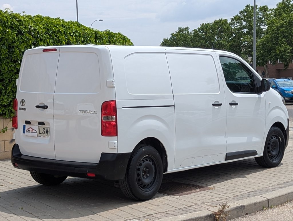 MIDCar coches ocasión Madrid Toyota ProAce Furgon Etiqueta C IVA y Garantía Incl