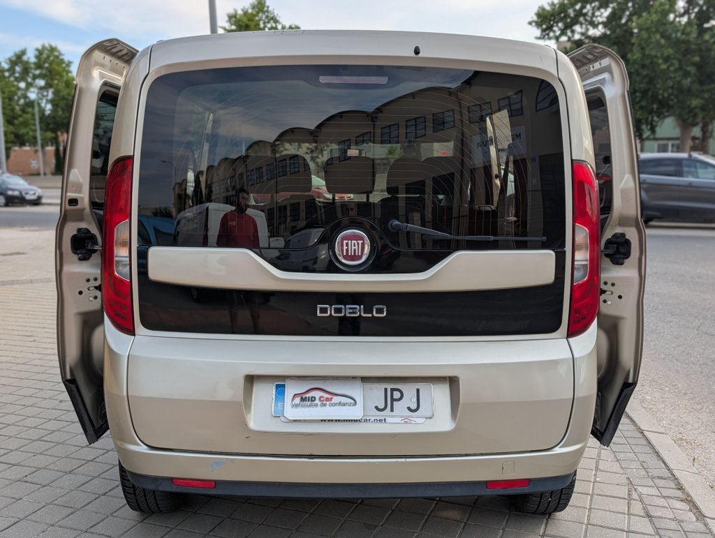 MIDCar coches ocasión Madrid Fiat Doblo 1.6Multijet 6 Velocidades Etiqueta medioambiental C IVA y Garantía Inc