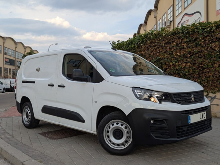 MID Car coches de ocasión Madrid Peugeot Partner Premium  Long 1.5 BlueHDi 100Cv Etiqueta C IVA y Garantía Incl