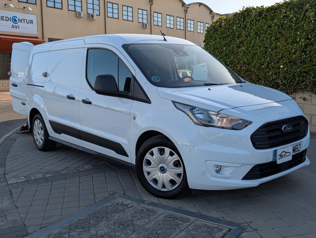 MIDCar coches ocasión Madrid Ford Transit Connect  con rampa 1.5EcoBlueTrend 210 L2 4 Puertas 120Cv 6 Velocidades 3 Plazas