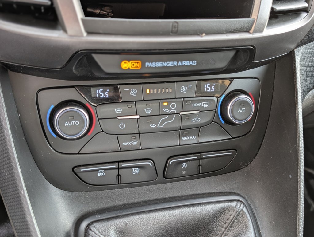 MIDCar coches ocasión Madrid Ford Transit Connect  Kombi 1.5 TDCi 100Cv Trend 230 L2  5 Puertas