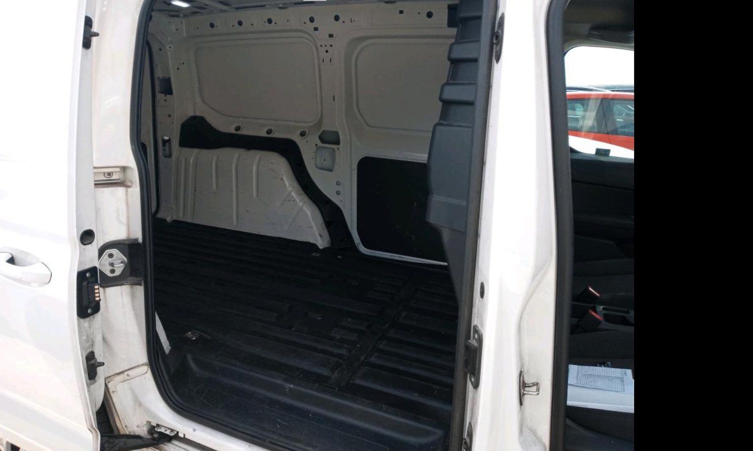MID Car coches ocasión Madrid Volkswagen Caddy Profesional Maxi Furgón Nueva 1.5TGI GNC 130Cv Etiqueta ECO IVA y Garantía Incl Nacional