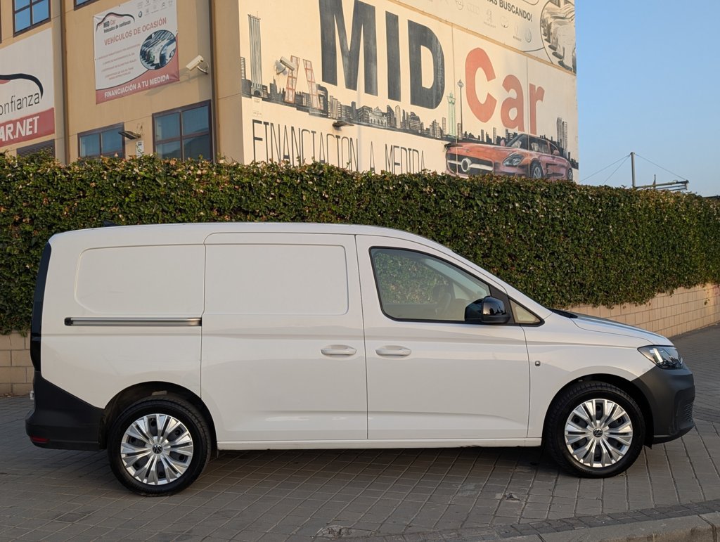 MID Car coches ocasión Madrid Volkswagen Caddy Profesional Maxi Furgón Nueva 1.5TGI GNC 130Cv Etiqueta ECO IVA y Garantía Incl Nacional