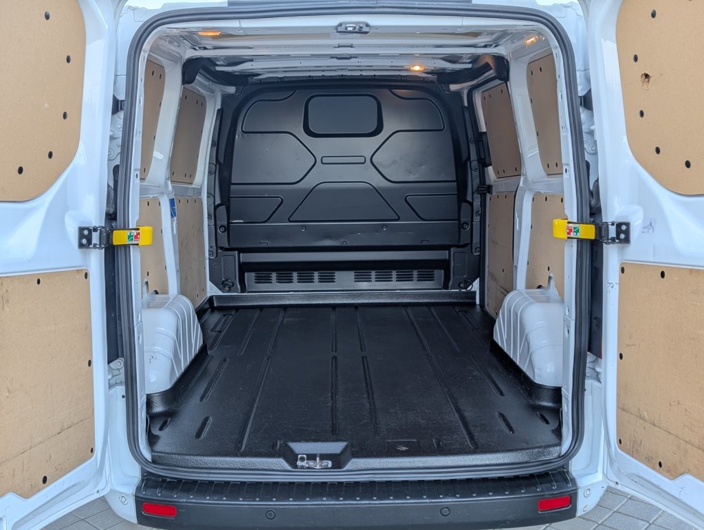 MID Car coches ocasión Madrid Ford Transit Custom Van 2.0 TDCI 96kW 280 L1 MHEV Trend 130Cv Etiqueta medioambiental ECO IVA y Garantía Incl