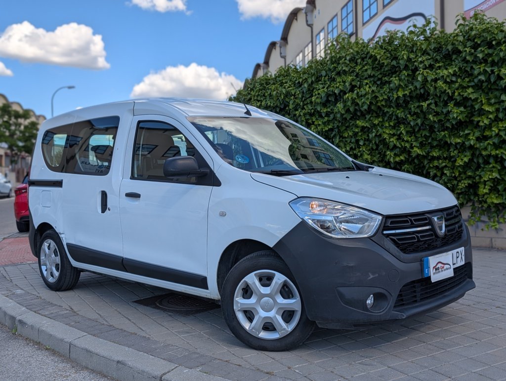 MIDCar coches ocasión Madrid Dacia Dokker Combi  1.6GLP / Gasolina 110Cv Híbrido Etiqueta medioambiental ECO IVA y Garantía Incl