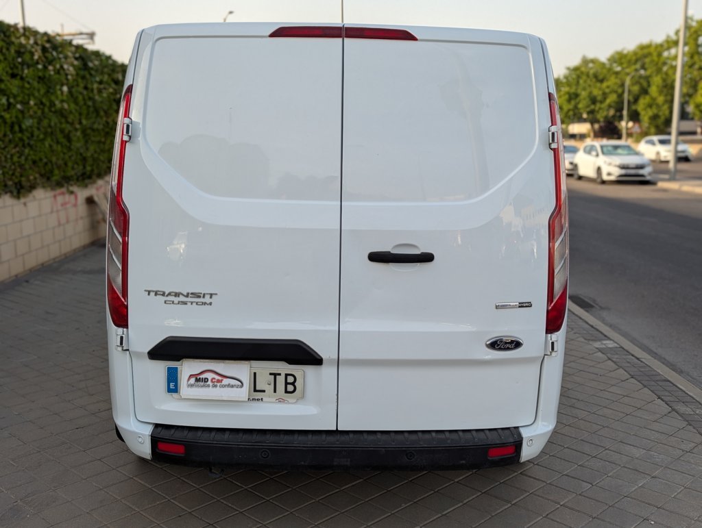 MIDCar coches ocasión Madrid Ford Transit Custom Van 2.0 TDCI 130Cv 300 L2 MHEV IVA y Garantía Inc Etiqueta ECO Nacional
