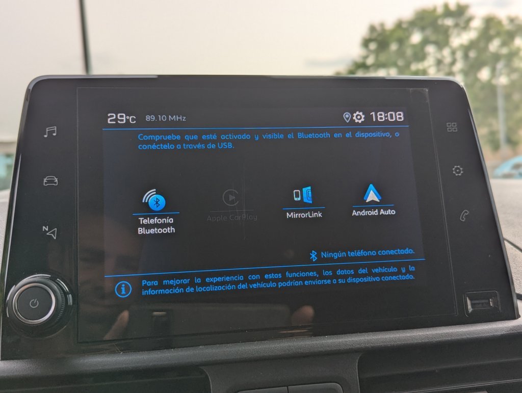 MIDCar coches ocasión Madrid Peugeot Partner Premium 1.6BlueHDI 100Cv 3 Plazas IVA y Garantía Incl