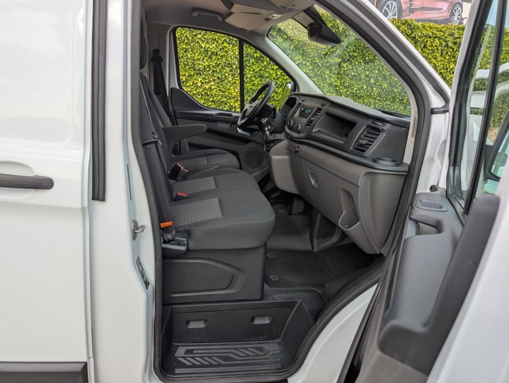 MIDCar coches ocasión Madrid Ford Transit Custom 2.0EcoBlue 130Cv 280 Etiqueta C IVA y Garantía Incl