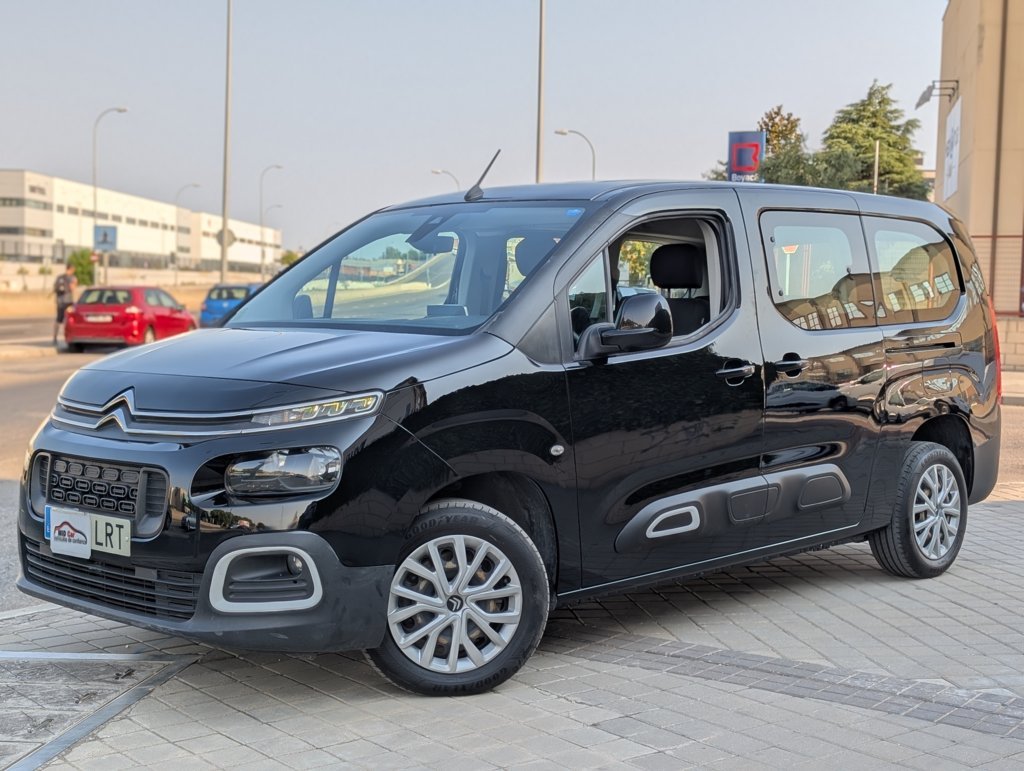 MIDCar coches ocasión Madrid Citroen Berlingo Talla XL 1.5 BlueHDi 130 S&S FEEL monovolumen IVA y Garantía Incl
