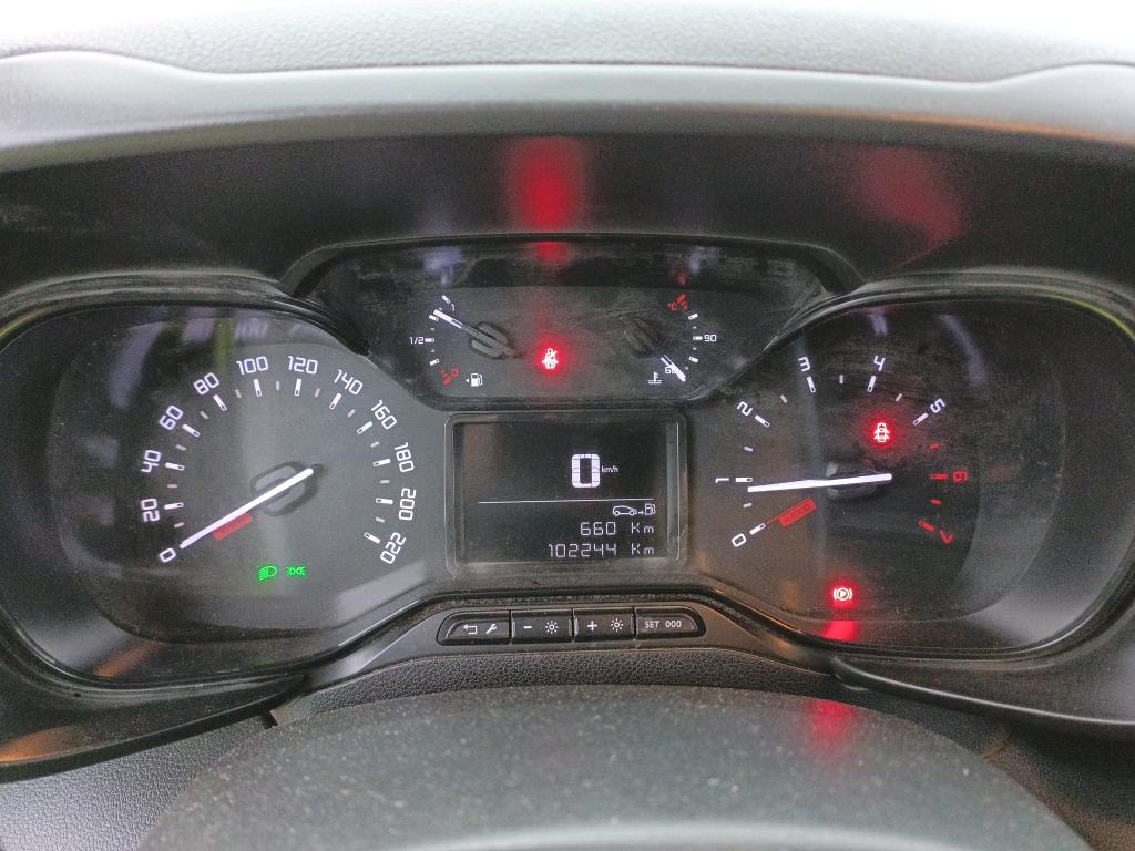 MIDCar coches ocasión Madrid Citroen Berlingo 1.5BlueHdi 102Cv 6 Velocidades Etiqueta C IVA y Garantía Incl Nacional Historial mantenimiento