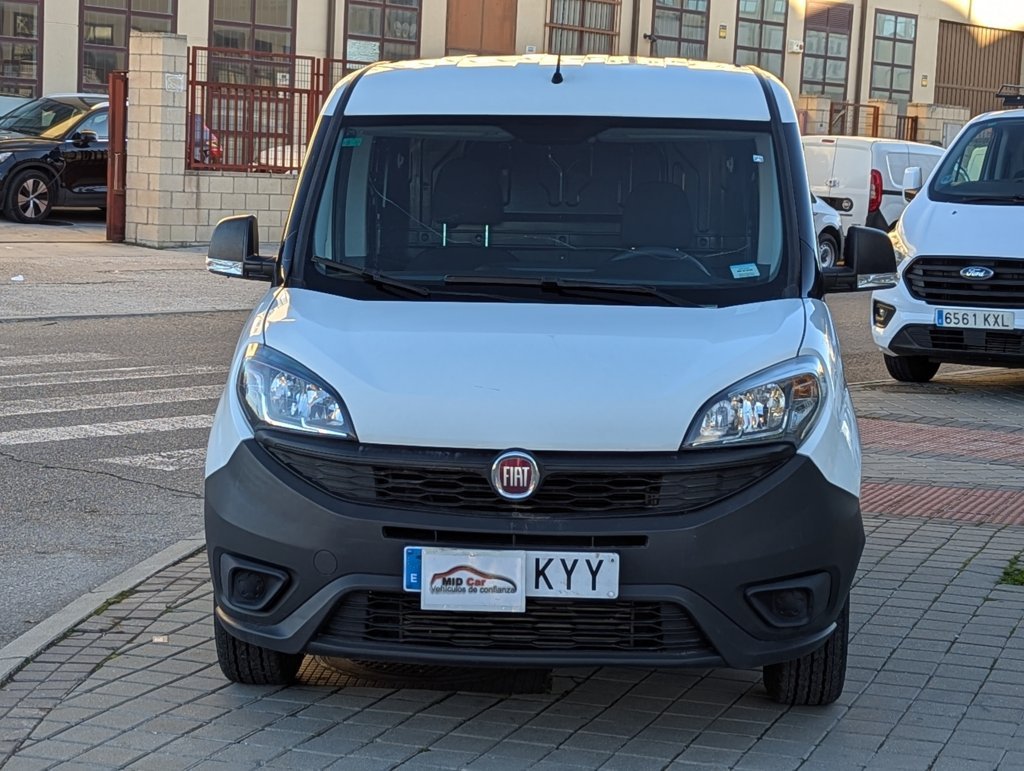 MIDCar coches ocasión Madrid Fiat Doblo Cargo 1.4 T-JET NAT. POWER CNG E6 Etiqueta ECO IVA y Garantía Incl