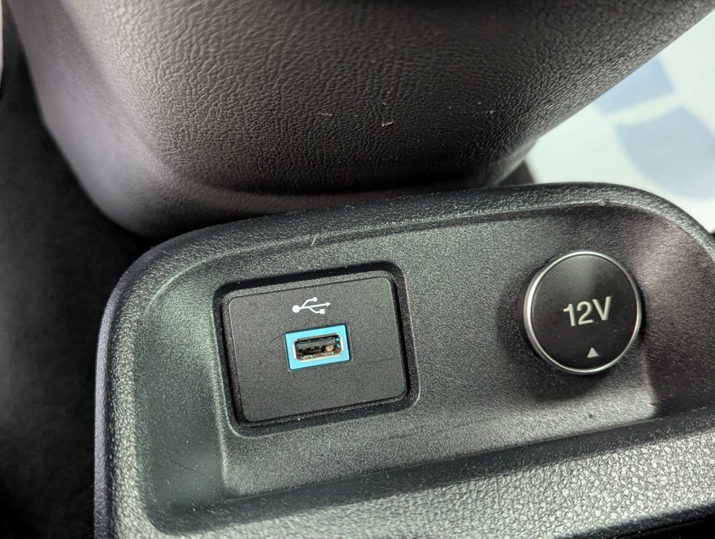 MIDCar coches ocasión Madrid Ford Grand Tourneo Connect 5 / 7 Plazas Turismo IVA y Garantía Incl Nacional Etiqueta C