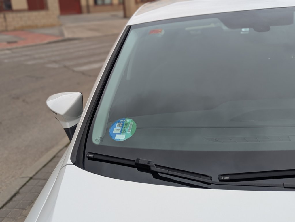 MIDCar coches ocasión Madrid Seat Leon 1.4 TGI GNC  Style 110Cv, 5 Puertas, Etiqueta medioambiental ECO