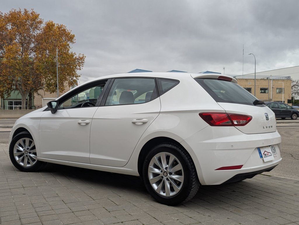 MIDCar coches ocasión Madrid Seat Leon 1.4 TGI GNC  Style 110Cv, 5 Puertas, Etiqueta medioambiental ECO