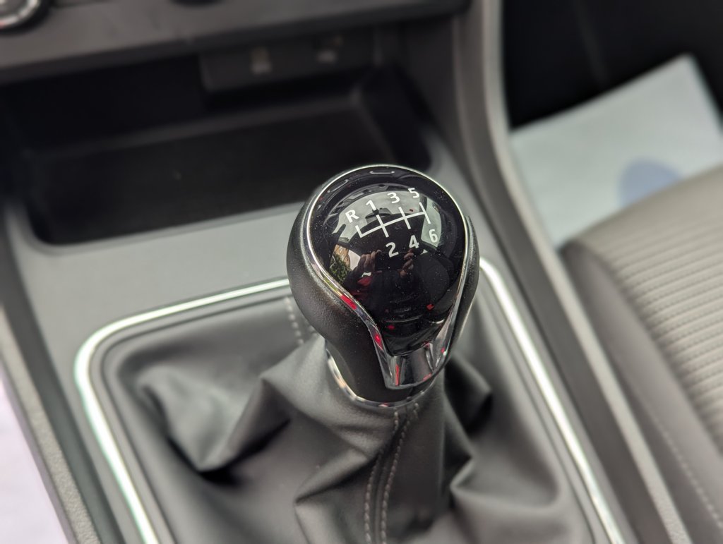 MIDCar coches ocasión Madrid Seat Leon 1.4 TGI GNC  Style 110Cv, 5 Puertas, Etiqueta medioambiental ECO