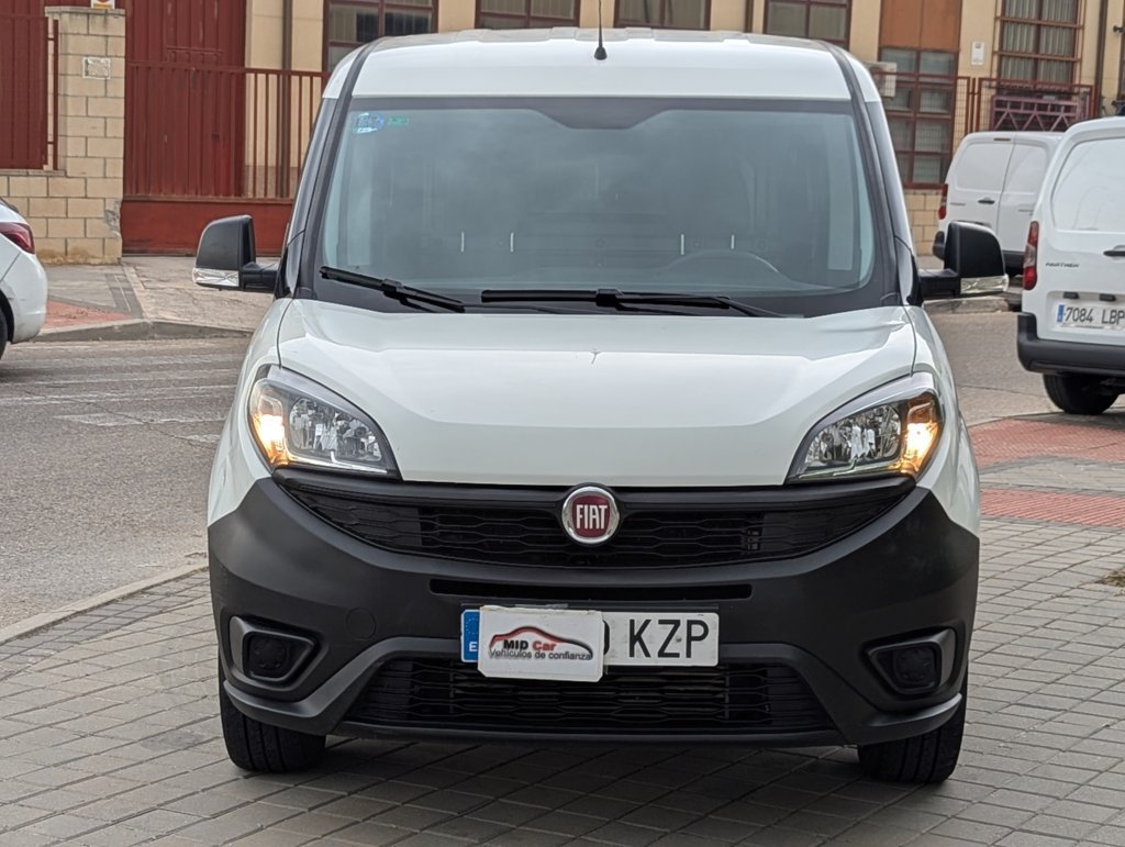 MIDCar coches ocasión Madrid Fiat Doblo Cargo 1.4 T-JET NAT. POWER CNG E6 Etiqueta ECO IVA y Garantía Incl
