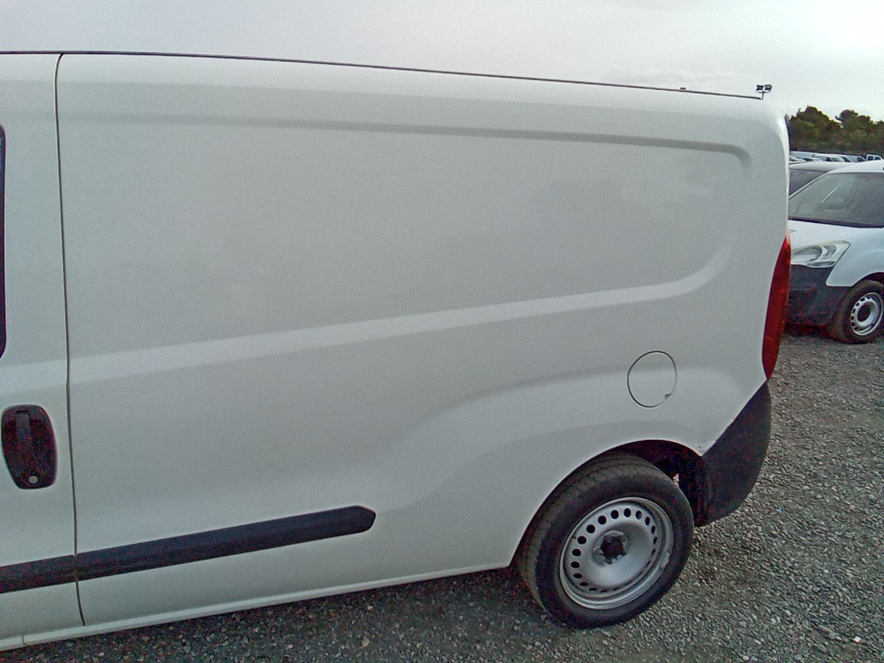 MIDCar coches ocasión Madrid Fiat Doblo Cargo 1.4 T-JET NAT. POWER CNG E6 Etiqueta ECO IVA y Garantía Incl