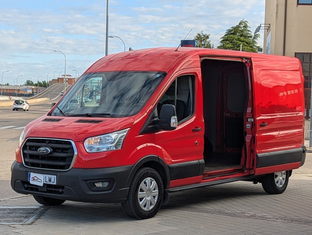 MIDCar coches ocasión Madrid Ford Transit 2.0Tdci L3H2 Van Trend FWD furgón Delantera Nacional IVA y Garantía Inc