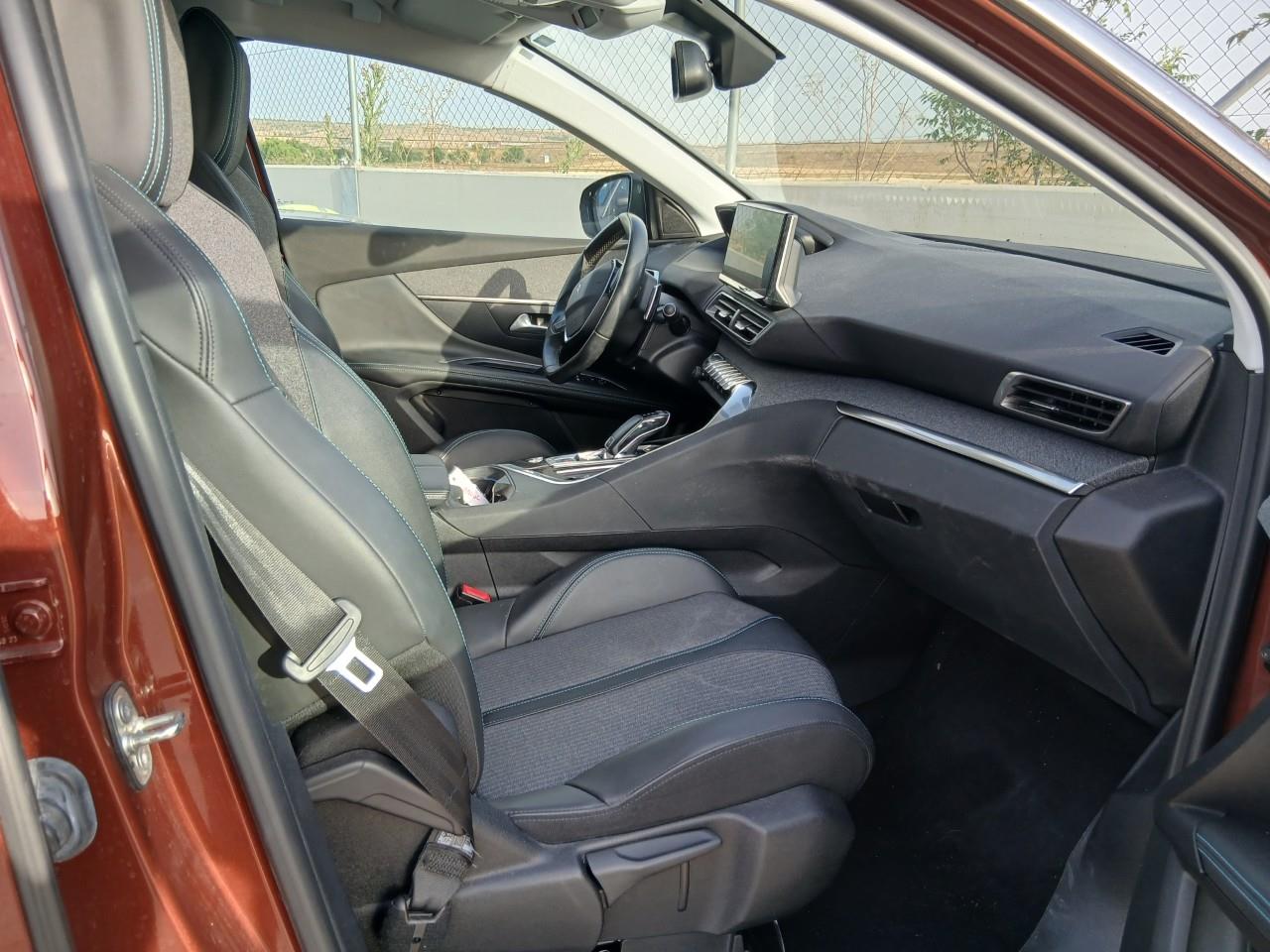 MIDCar coches ocasión Madrid Peugeot 5008 2.0 BlueHDi 180Cv GT Line S&S  EAT8, 7 Plazas