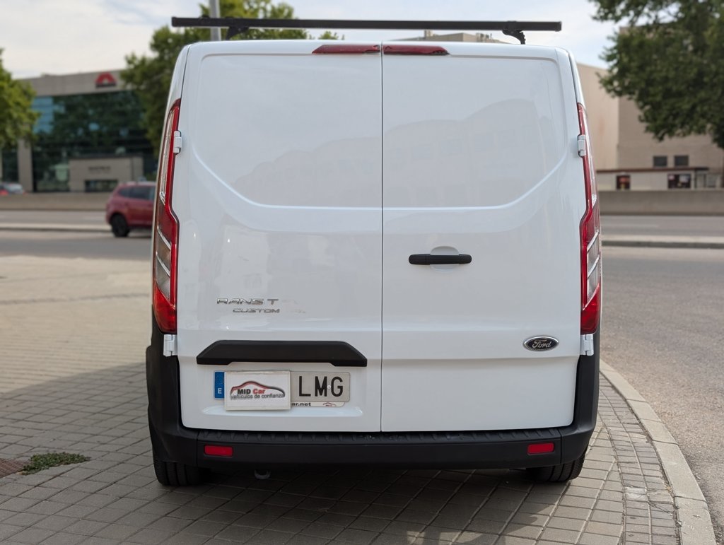 MIDCar coches ocasión Madrid Ford Transit Custom 2.0 TDCI  300, Tracción delantera, Etiqueta medioambiental C, con trampilla