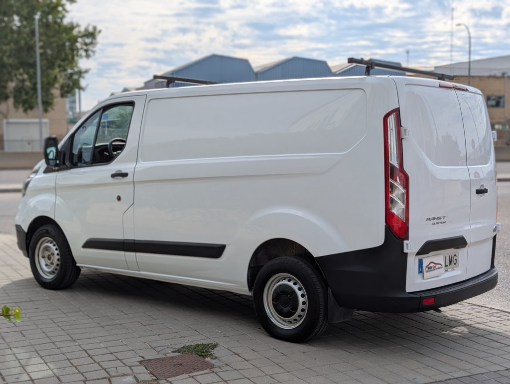 MIDCar coches ocasión Madrid Ford Transit Custom 2.0 TDCI  300, Tracción delantera, Etiqueta medioambiental C, con trampilla