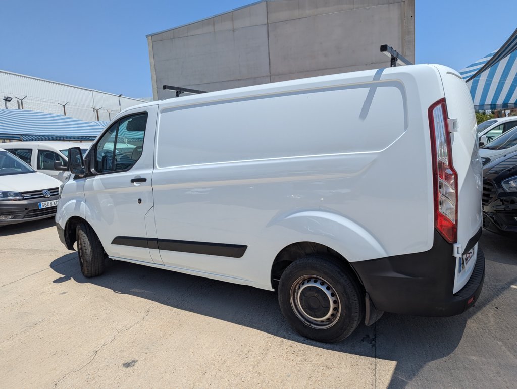 MIDCar coches ocasión Madrid Ford Transit Custom 2.0 TDCI  300, Tracción delantera, Etiqueta medioambiental C, con trampilla