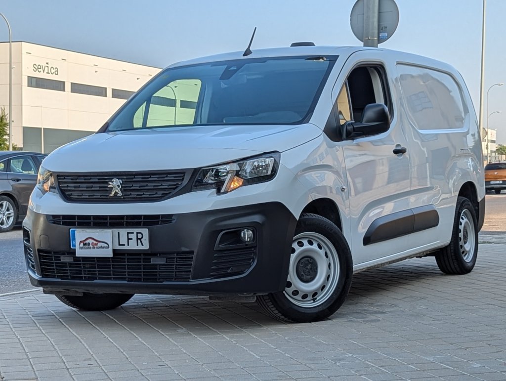 MIDCar coches ocasión Madrid Peugeot Partner Premium Long 1000kG, 1.6BlueHDI 100Cv Etiqueta C