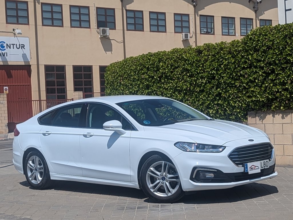 MIDCar coches ocasión Madrid Ford Mondeo 1.5 Gasolina y GLP Titanium 165 Cv Etiqueta medioambiental ECO