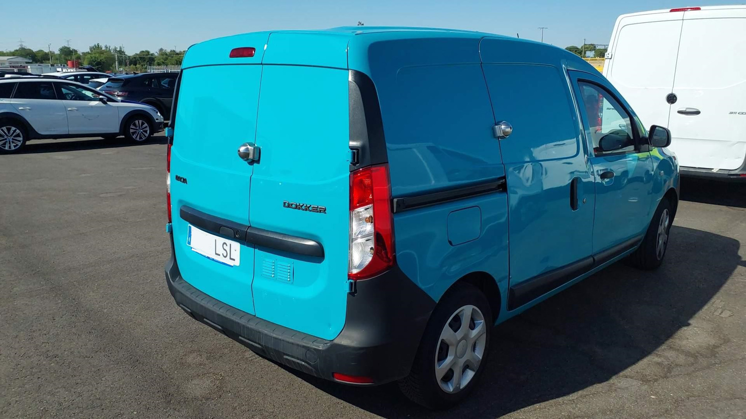 MIDCar coches ocasión Madrid Dacia Dokker Van Essential 1.6 110Cv GLP Híbrido ECO