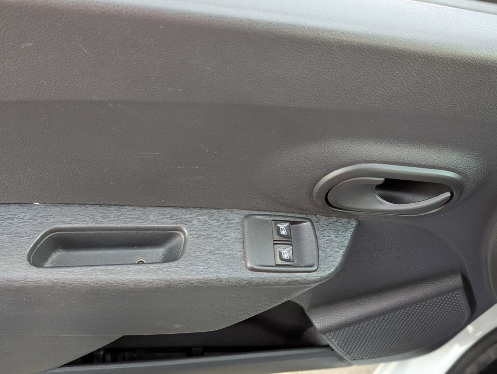 MIDCar coches ocasión Madrid Dacia Dokker Van Essential 1.6 100Cv GLP Híbrido IVA y Garantía Incl