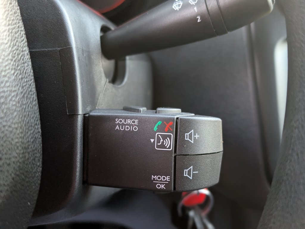 MIDCar coches ocasión Madrid Dacia Dokker Van Essential 1.6 100Cv GLP Híbrido IVA y Garantía Incl