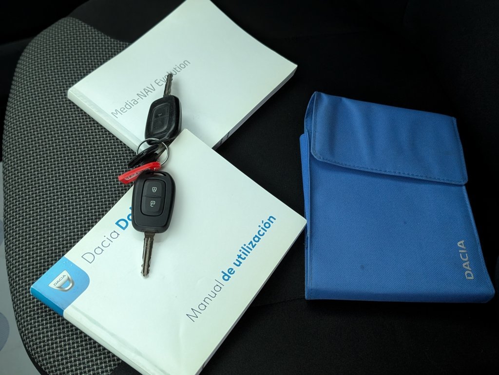 MIDCar coches ocasión Madrid Dacia Dokker Van Essential 1.6 100Cv GLP Híbrido IVA y Garantía Incl