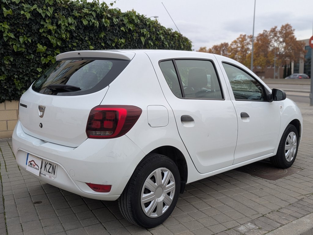 MIDCar coches ocasión Madrid Dacia Sandero Gasolina y GLP  Etiqueta medioambiental ECO IVA y Garantía Incl