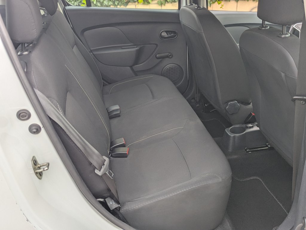 MIDCar coches ocasión Madrid Dacia Sandero Gasolina y GLP  Etiqueta medioambiental ECO IVA y Garantía Incl