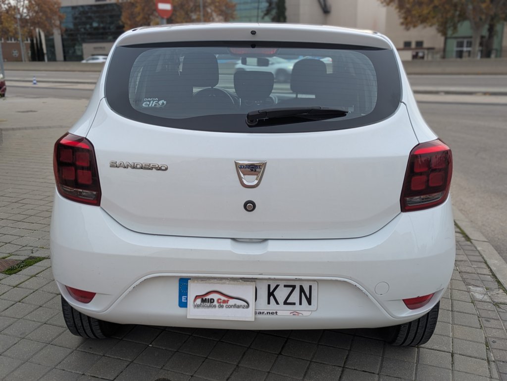 MIDCar coches ocasión Madrid Dacia Sandero Gasolina y GLP  Etiqueta medioambiental ECO IVA y Garantía Incl