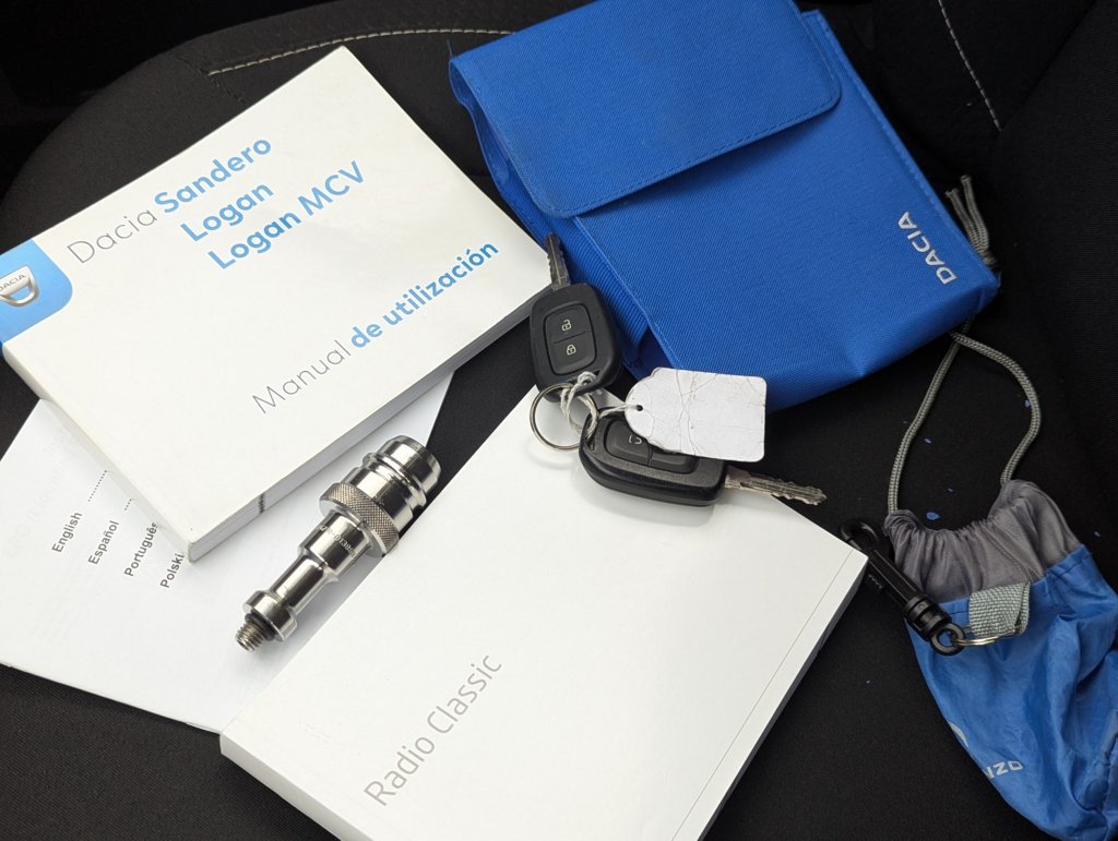 MIDCar coches ocasión Madrid Dacia Sandero Gasolina y GLP  Etiqueta medioambiental ECO IVA y Garantía Incl