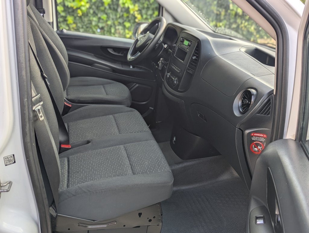 MIDCar coches ocasión Madrid Mercedes Vito 114 2.0CDI AT 136Cv  Furgón Pro compacta furgón 4x4 4P Automática