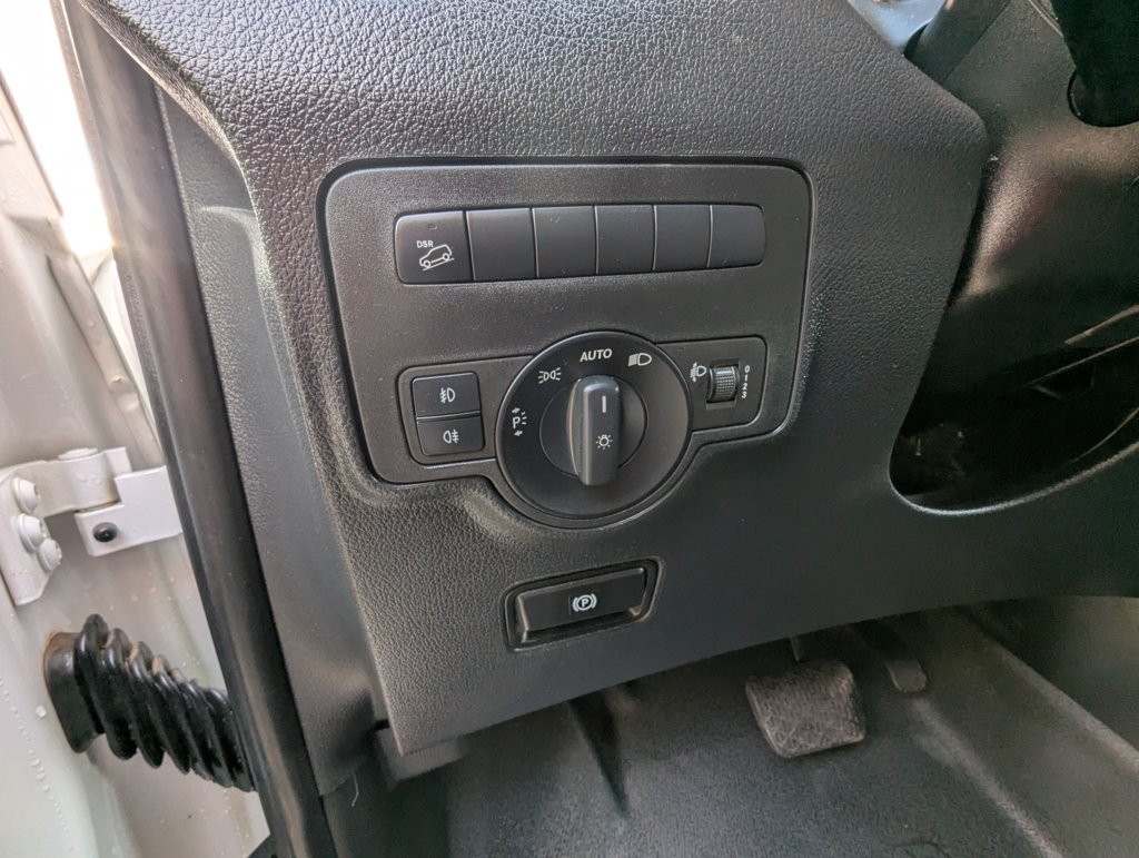 MIDCar coches ocasión Madrid Mercedes Vito 114 2.0CDI AT 136Cv  Furgón Pro compacta furgón 4x4 4P Automática