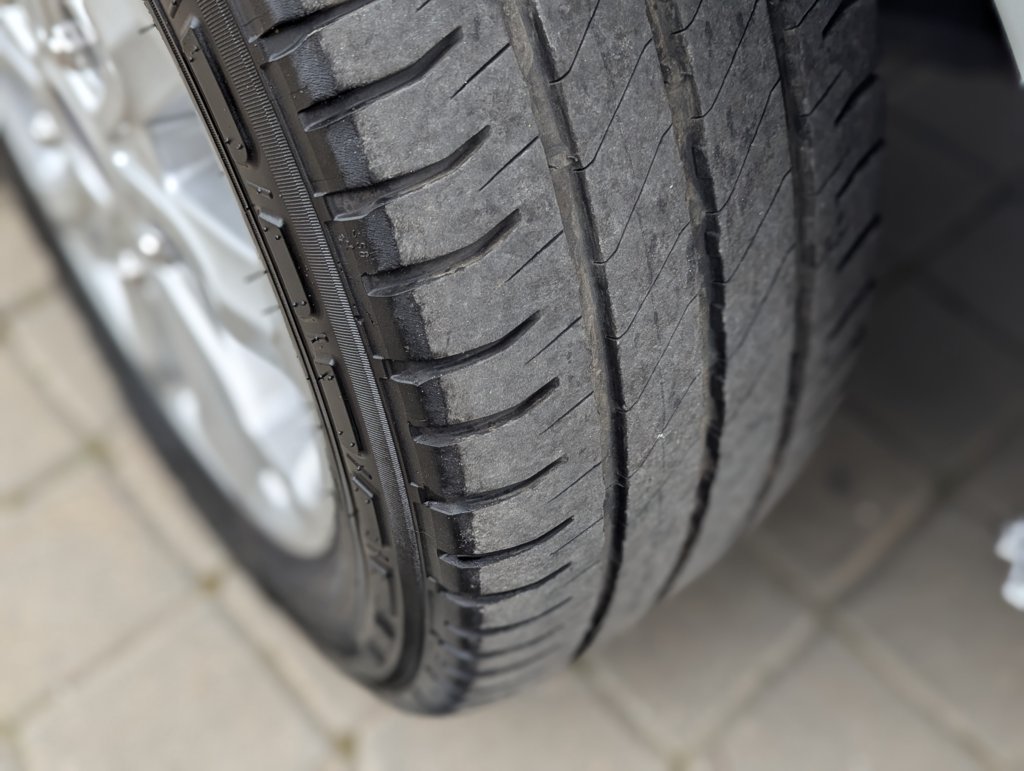 MIDCar coches ocasión Madrid Ford Tourneo Custom 2.0EcoBlue 185Cv Hybrid MHEV Titanium 8 Plazas Etiqueta medioambiental ECO IVA Garantía Incl