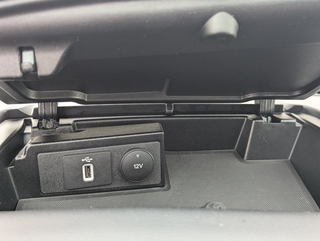 MIDCar coches ocasión Madrid Ford Tourneo Custom 2.0EcoBlue 185Cv Hybrid MHEV Titanium 8 Plazas Etiqueta medioambiental ECO IVA Garantía Incl