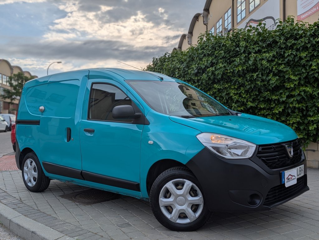 MIDCar coches ocasión Madrid Dacia Dokker Van Essential 1.6 110Cv GLP Híbrido IVA y Garantía Incl Nacional